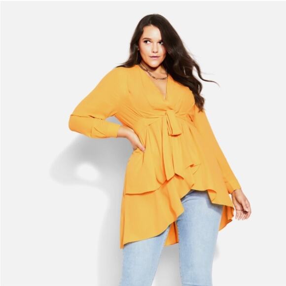 City Chic Tops - City Chic Top Womens Large Yellow V-Neck Casual Draped